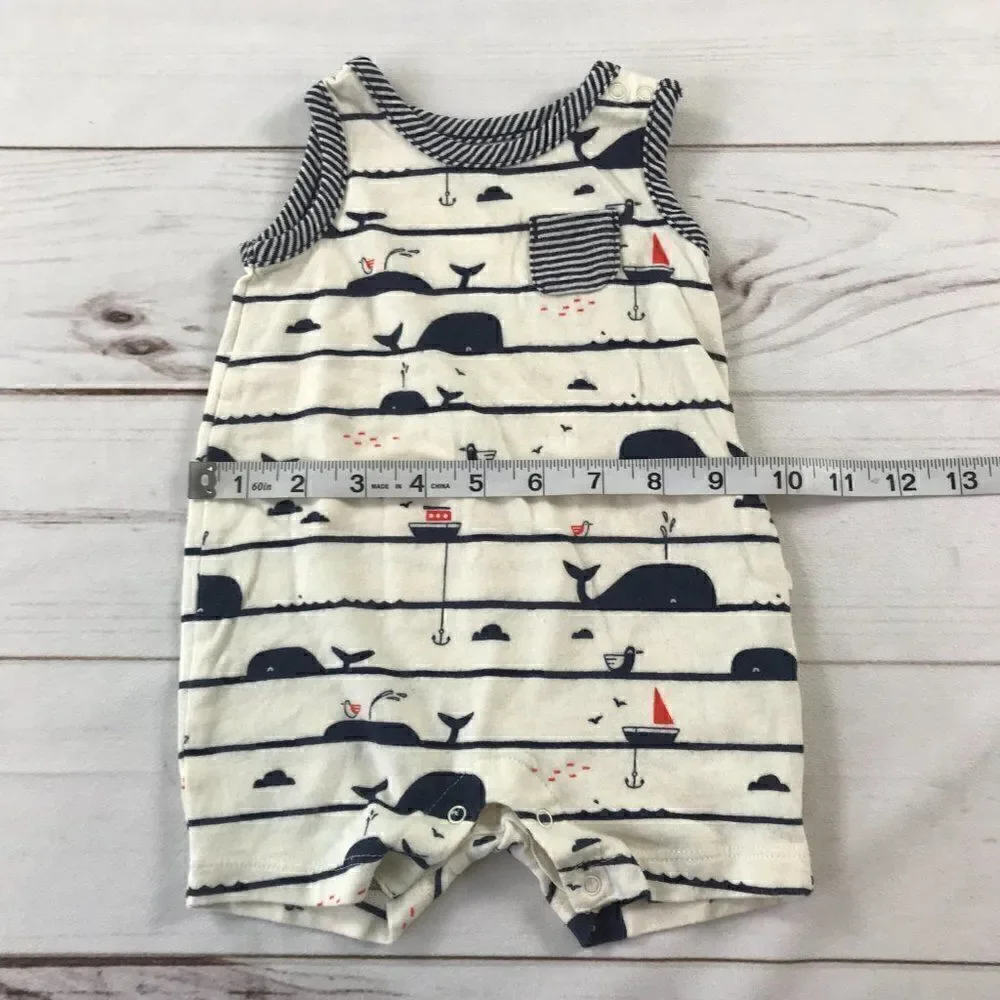 Baby GAP White Dolphin Romper Jumpsuit 0-3 months